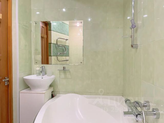 2-комн., 65 м², 12/16 этаж