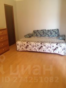 2-комн.кв., 49 м², этаж 4