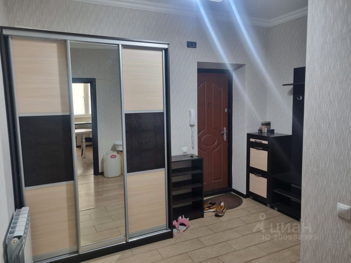 2-к кв. Калмыкия, Элиста ул. Т. Самохина, 19В (82.0 м²)