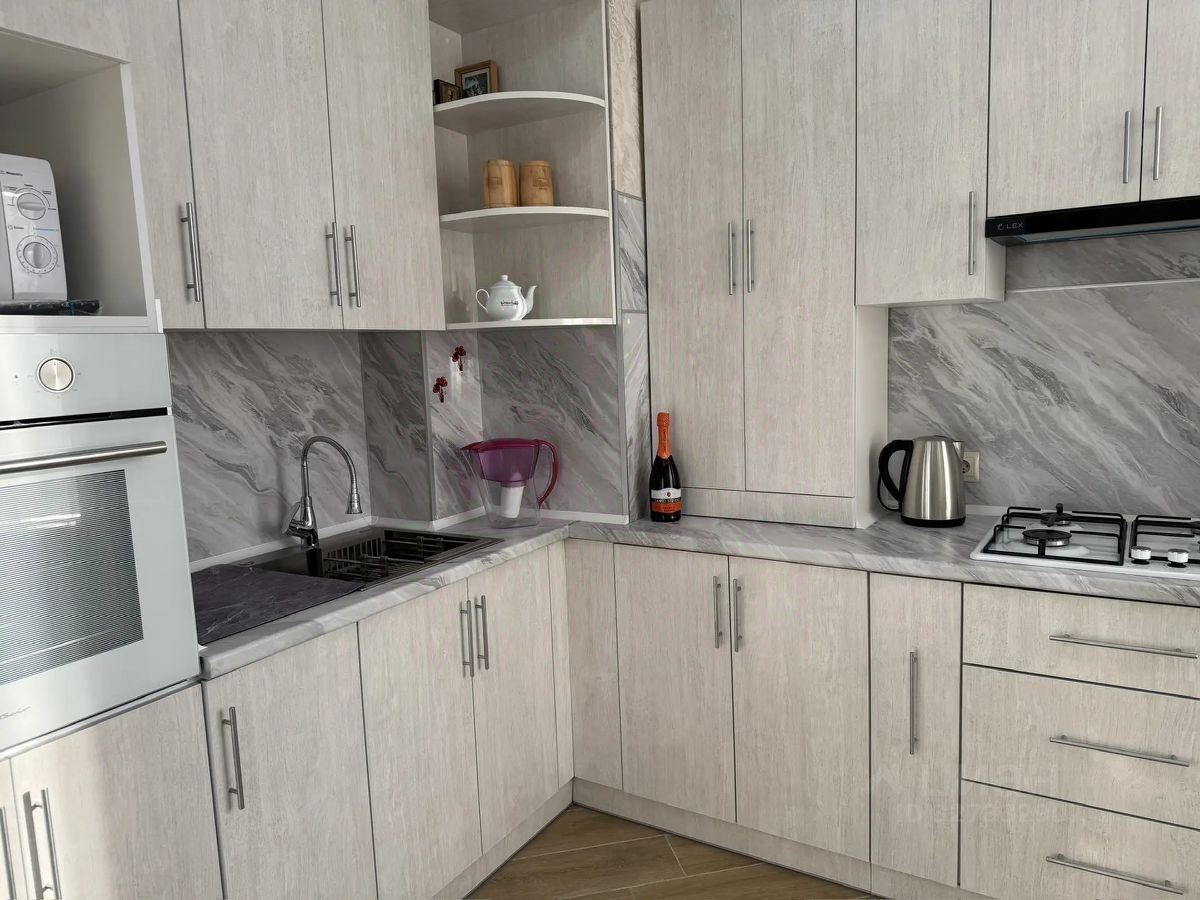 1-к кв. Ставропольский край, Ессентуки ул. Луначарского, 11 (46.0 м²)