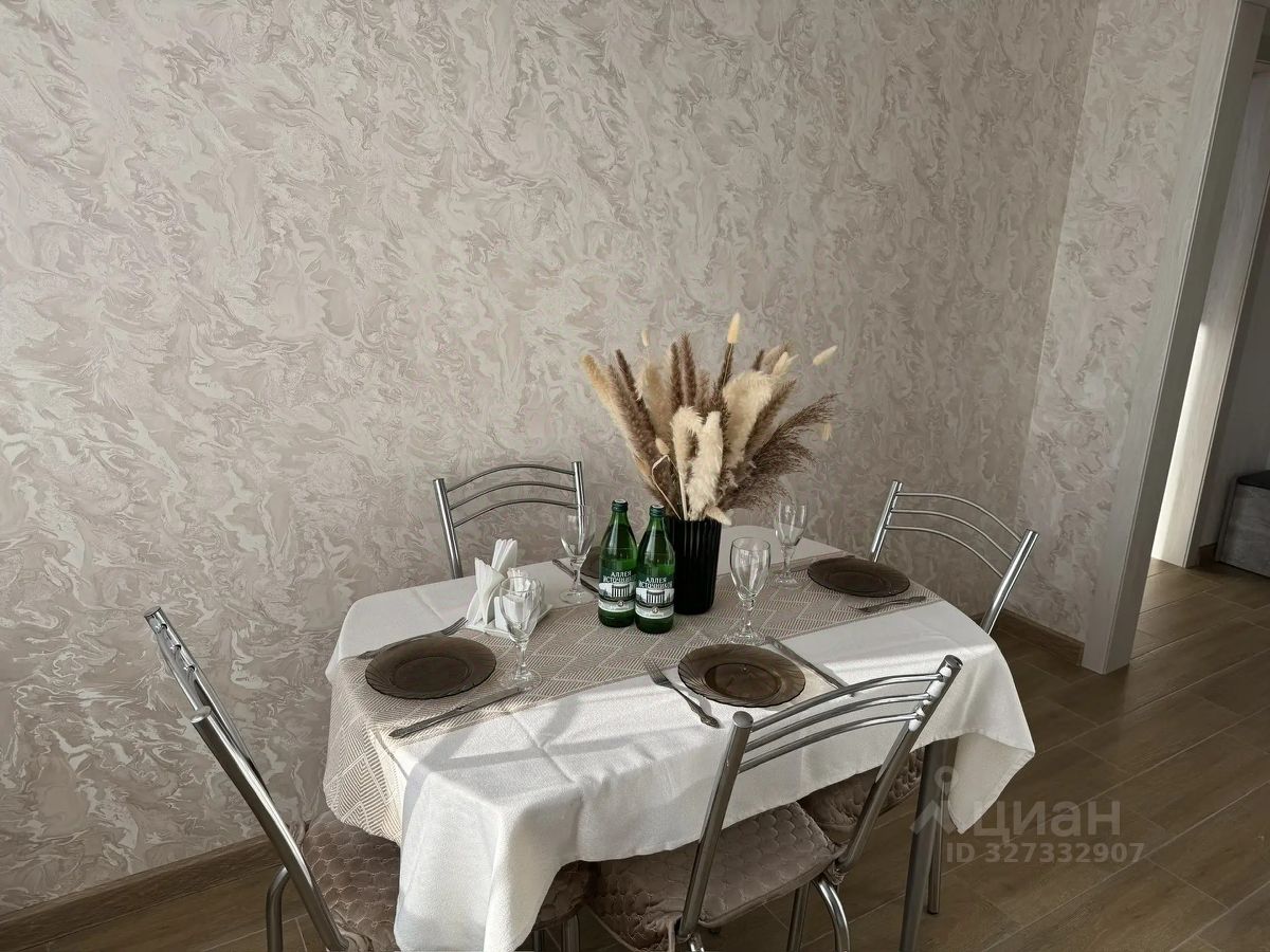 1-к кв. Ставропольский край, Ессентуки ул. Луначарского, 11 (46.0 м²)