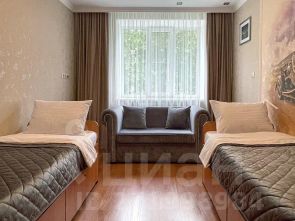 2-комн.кв., 90 м², этаж 1