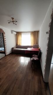 3-комн.кв., 43 м², этаж 1