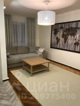 2-комн.кв., 43 м², этаж 1