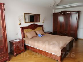 2-комн.кв., 80 м², этаж 7