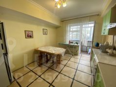 3-комн.кв., 110 м², этаж 3