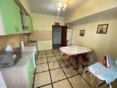 3-комн.кв., 110 м², этаж 3