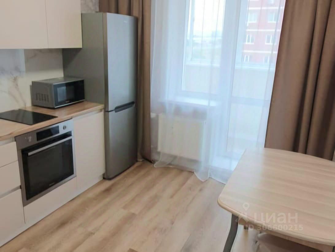 1-к кв. Хабаровский край, Хабаровск ул. 65-летия Победы, 1/14 (31.5 м²)