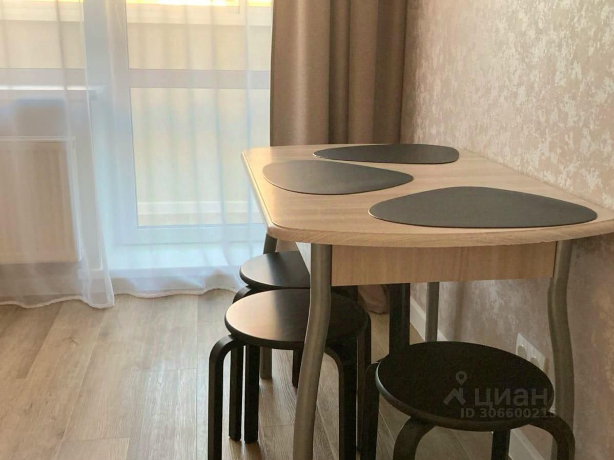 1-к кв. Хабаровский край, Хабаровск ул. 65-летия Победы, 1/14 (31.5 м²)