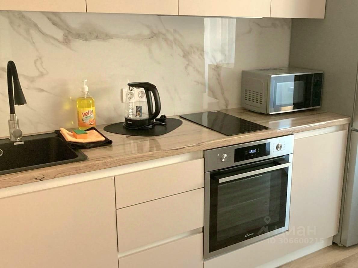 1-к кв. Хабаровский край, Хабаровск ул. 65-летия Победы, 1/14 (31.5 м²)