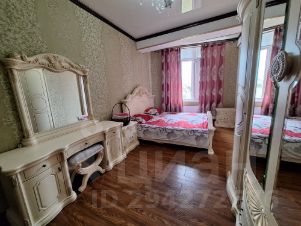 3-комн.кв., 81 м², этаж 4