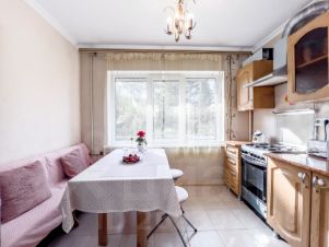 2-комн.кв., 40 м², этаж 3