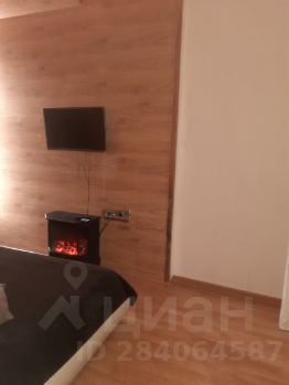 2-комн.кв., 60 м², этаж 4