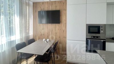 3-комн.апарт., 80 м², этаж 1