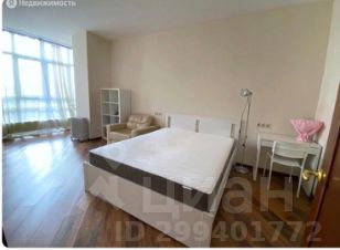 2-комн.кв., 90 м², этаж 9