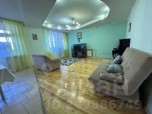 2-комн.кв., 70 м², этаж 7