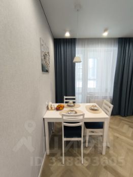 1-комн. кв 37 м2, 3/17 эт