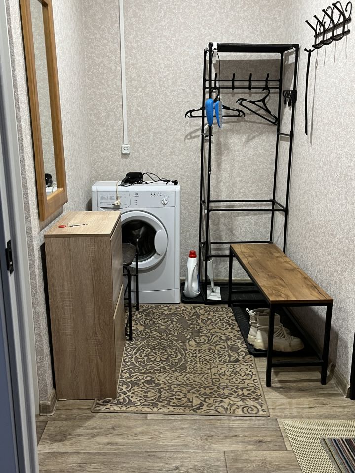 1-к кв. Мурманская область, Кировск Ленинградская ул., 14 (33.0 м²)