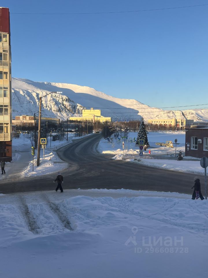 1-к кв. Мурманская область, Кировск Ленинградская ул., 14 (33.0 м²)