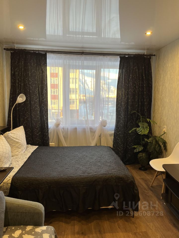 1-к кв. Мурманская область, Кировск Ленинградская ул., 14 (33.0 м²)