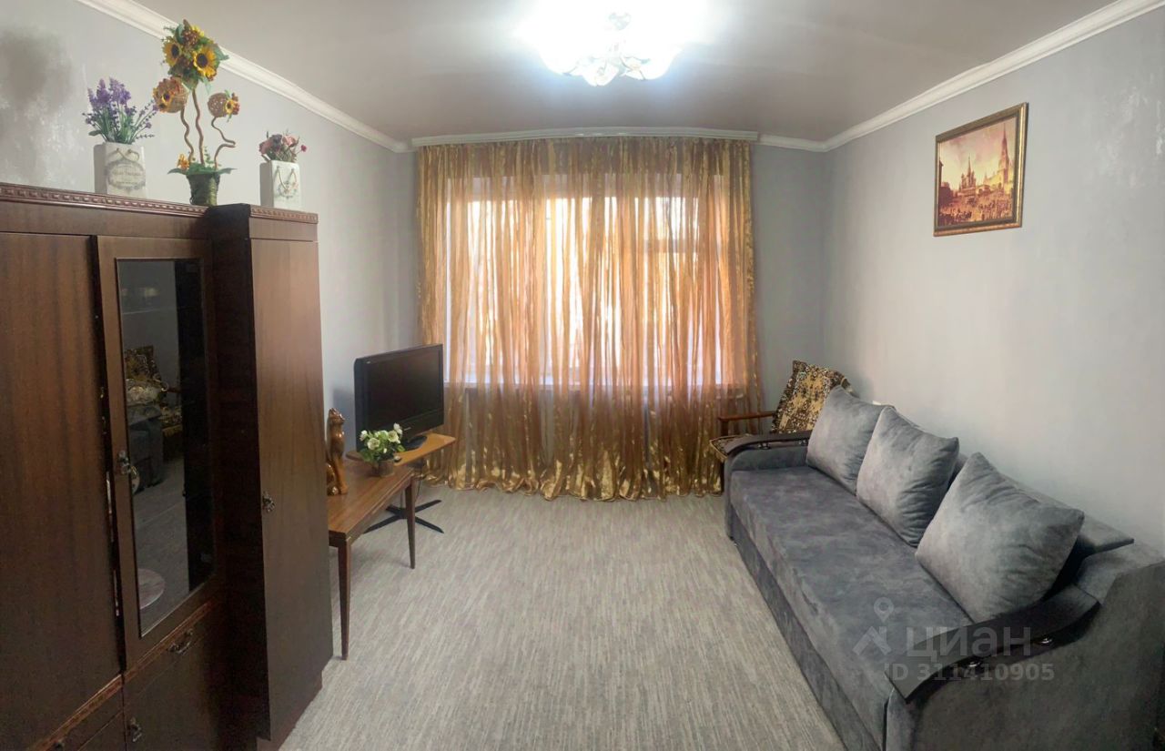 2-к кв. Ставропольский край, Кисловодск ул. Андрея Губина, 26 (65.0 м²)