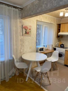 3-комн.кв., 77 м², этаж 3