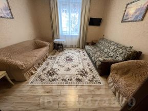 3-комн.кв., 70 м², этаж 1