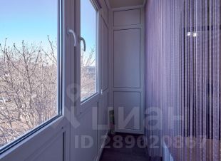 3-комн.кв., 48 м², этаж 3