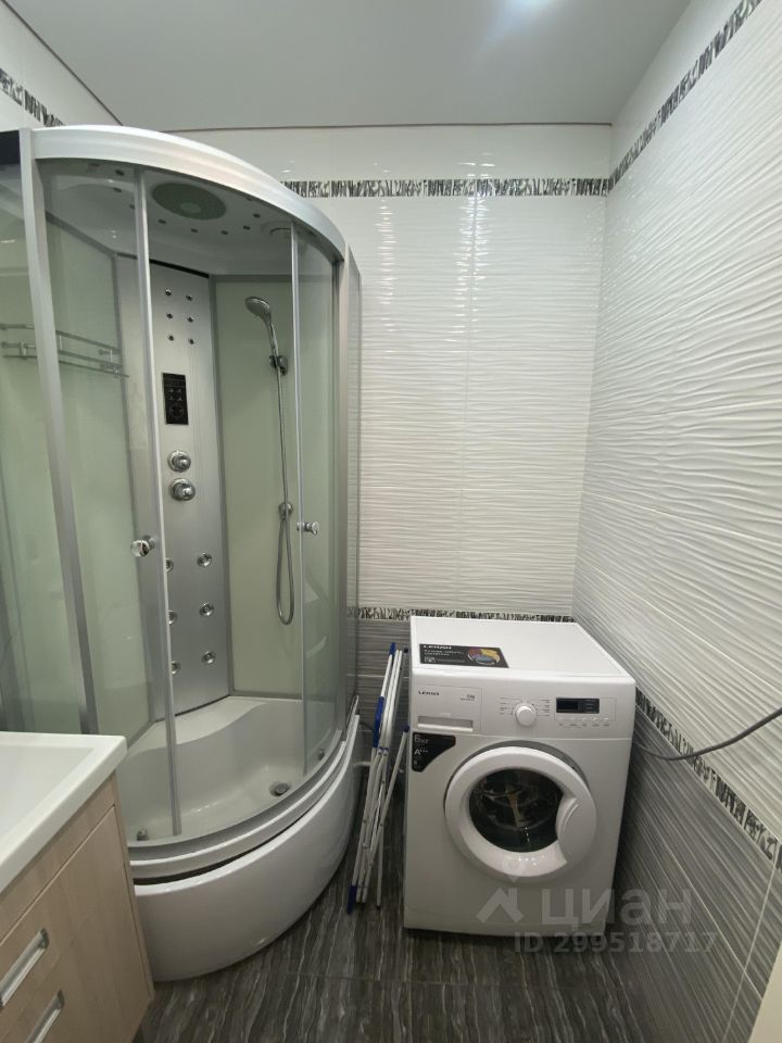 2-к кв. Ханты-Мансийский АО, Когалым Бакинская ул., 55 (37.0 м²)