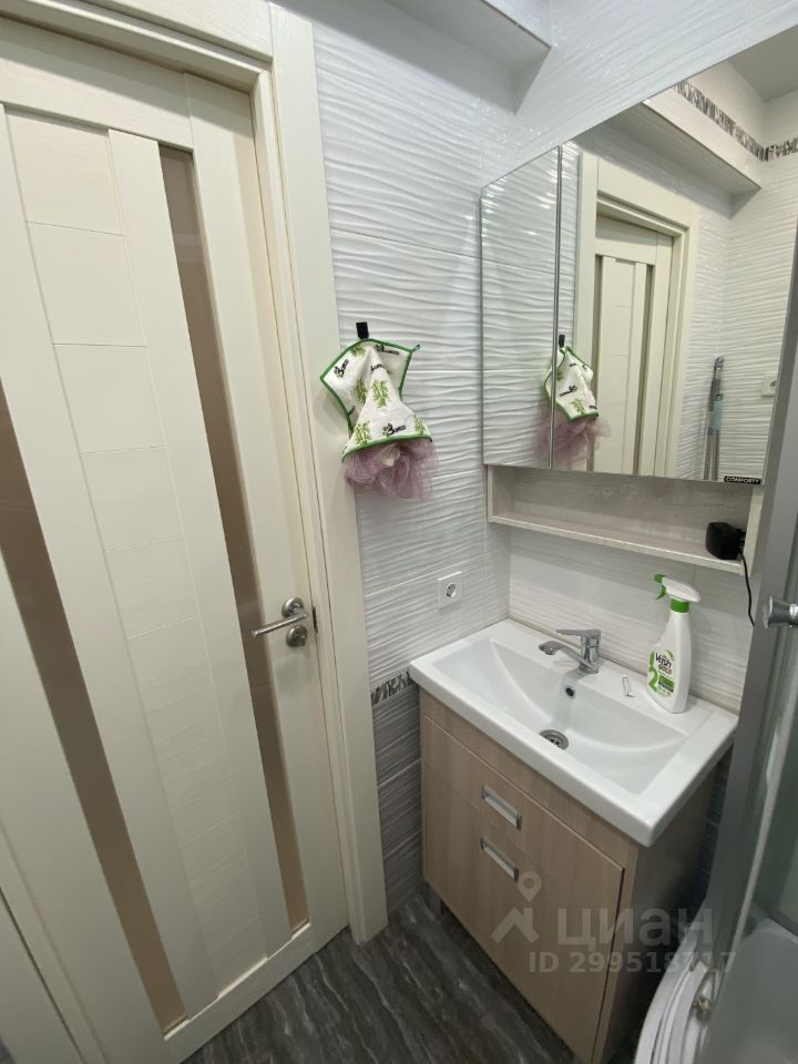 2-к кв. Ханты-Мансийский АО, Когалым Бакинская ул., 55 (37.0 м²)