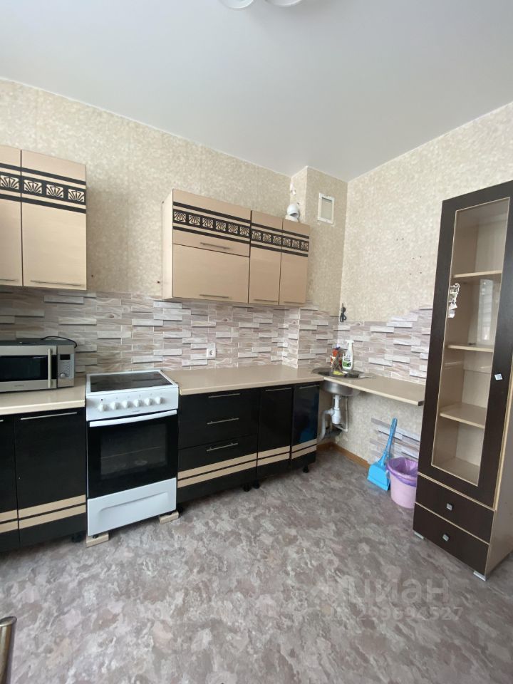 1-к кв. Ханты-Мансийский АО, Когалым ул. Новоселов, 13 (35.0 м²)