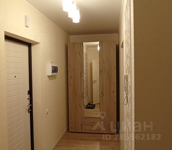 1-комн., 44 м², 2/20 этаж