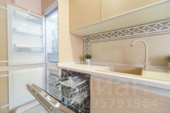 2-комн.апарт., 75 м², этаж 8