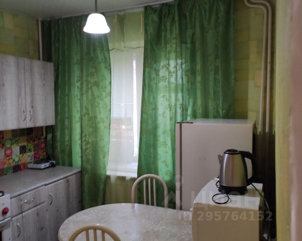 1-комн., 36 м², 1/4 этаж