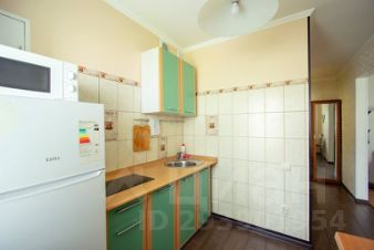 1-комн.кв., 30 м², этаж 3