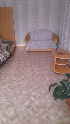 2-комн.кв., 44 м², этаж 3