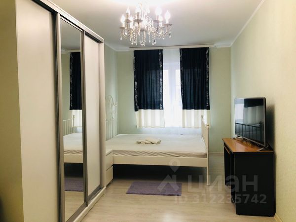 2-комн. апарт., 60 м², 8/17 этаж