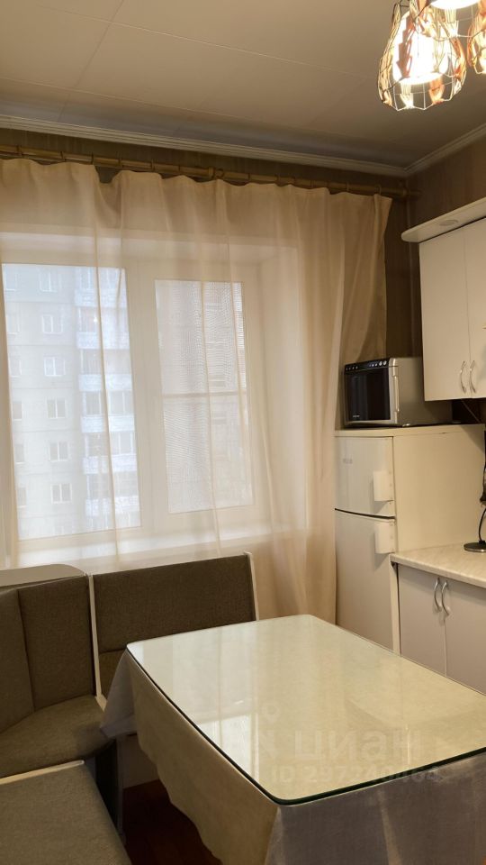 2-к кв. Тыва, Кызыл Московская ул., 103 (50.0 м²)