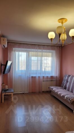 2-комн.кв., 50 м², этаж 3