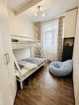 2-комн.кв., 53 м², этаж 4