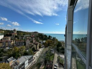 1-комн. кв 30 м2, 13/13 эт