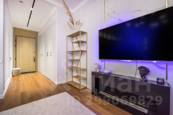 апарт.-студия, 60 м², этаж 38