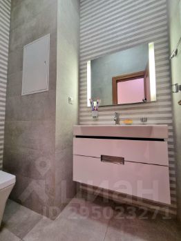 2-комн.кв., 55 м², этаж 9