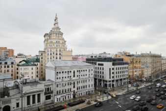 2-комн.кв., 65 м², этаж 7