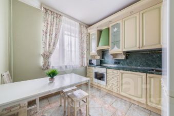 2-комн.кв., 54 м², этаж 3