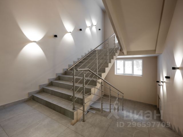 Апартаменты-студия, 35 м², 4/4 этаж