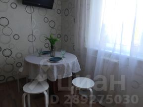 1-комн.кв., 38 м², этаж 3