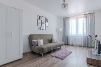 2-комн.кв., 55 м², этаж 8