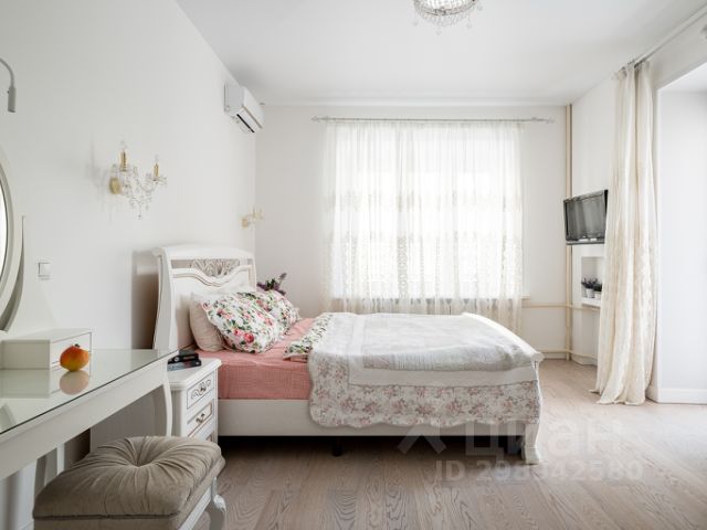 3-комн., 90 м², 2/6 этаж