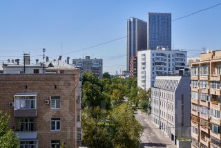 2-комн.кв., 55 м², этаж 9